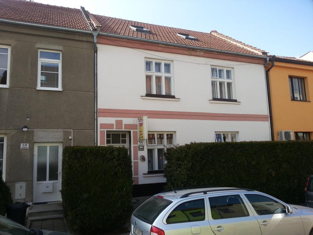 Pension U Dolezalu Brno Exterior foto